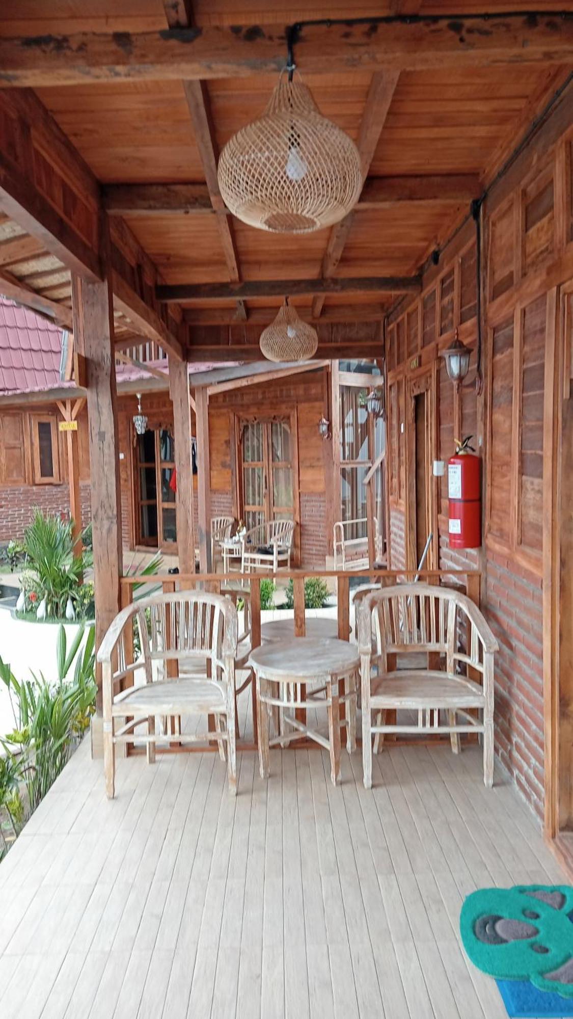 Melasti Villas Amed Exteriör bild